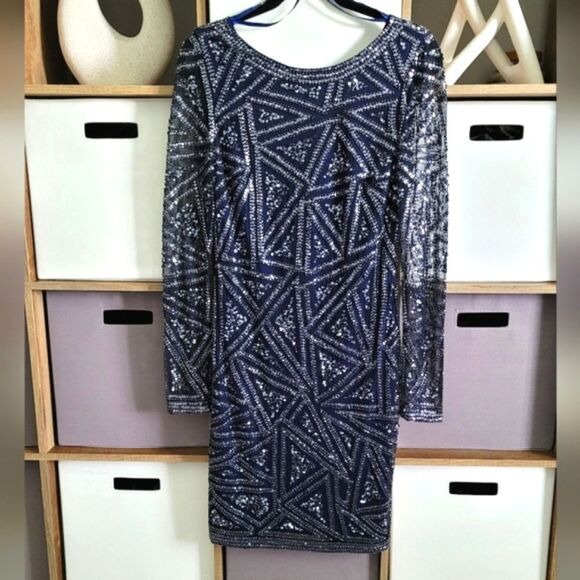 Aidan Mattox Elegant Formal Navy Sequin Dress Size 6 - Picture 2 of 15